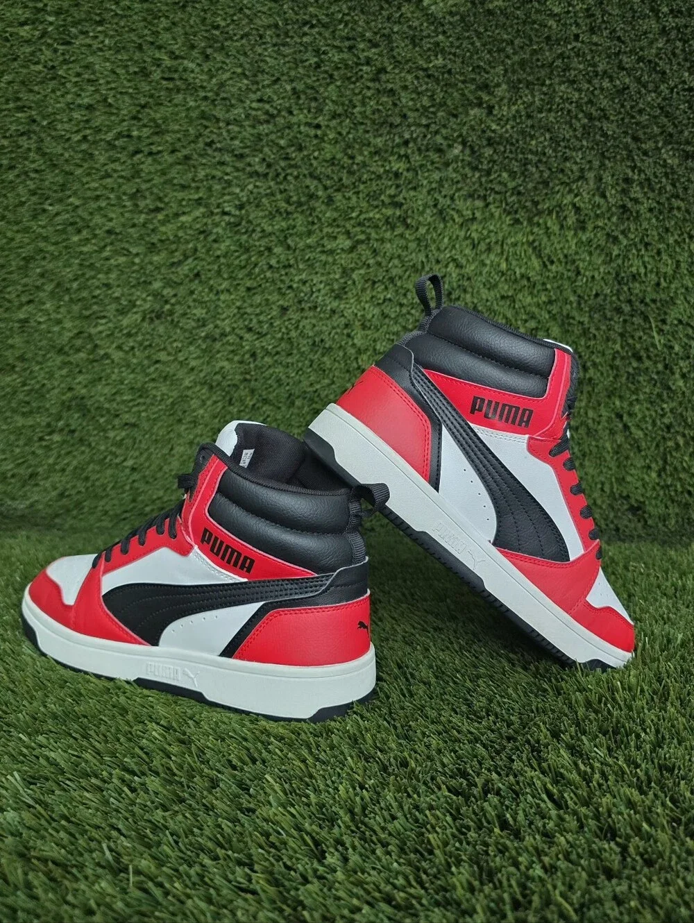 PUMA Rebound V6 Mid Sneakers
